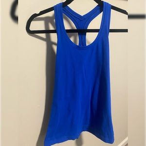 Lululemon tank
